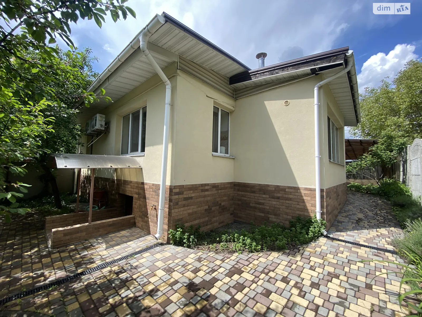 Продается часть дома 101 кв. м с беседкой, цена: 79000 $ - фото 1