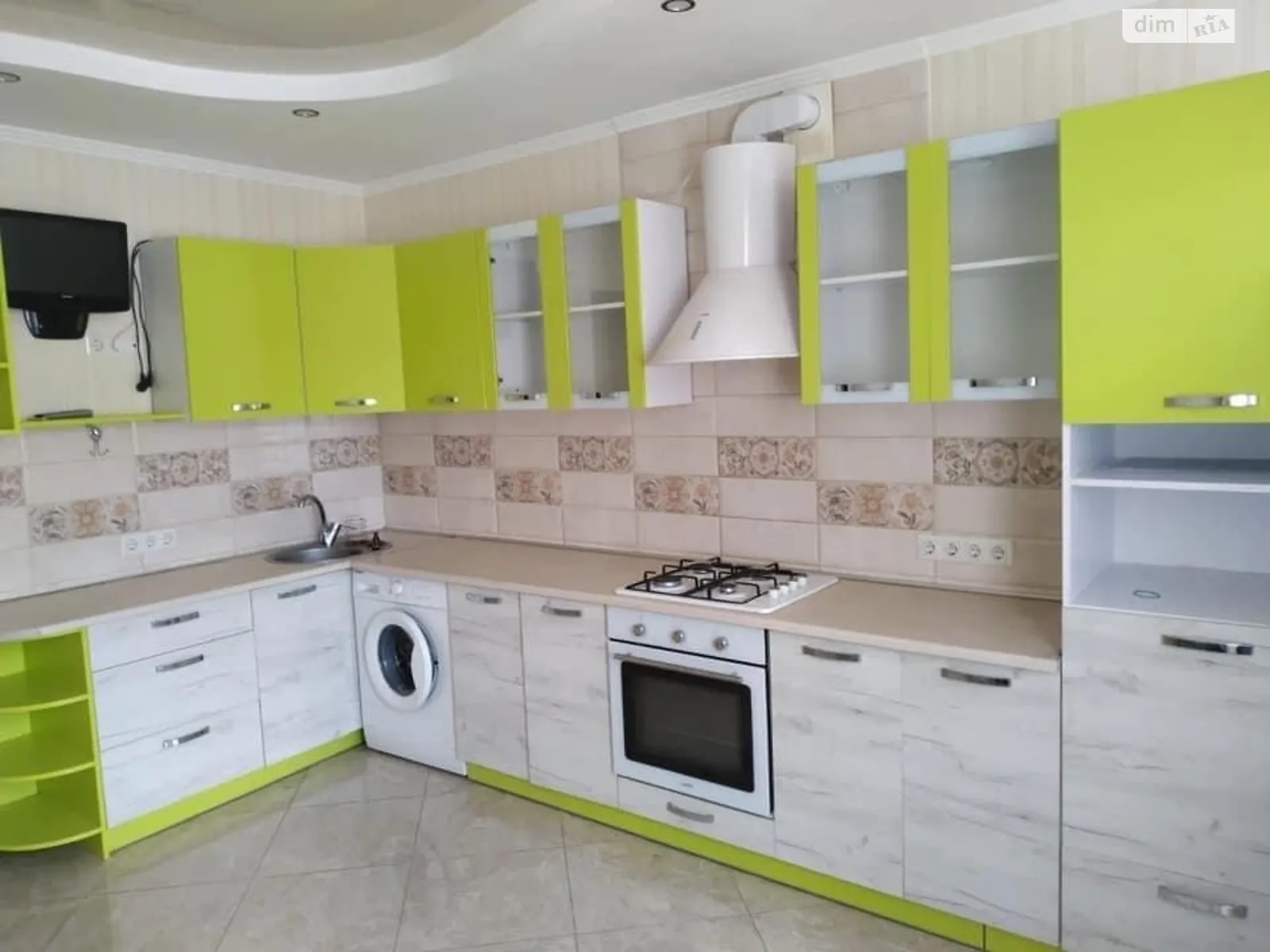 Продається 1-кімнатна квартира 53 кв. м у Чорноморську, цена: 50000 $ - фото 1