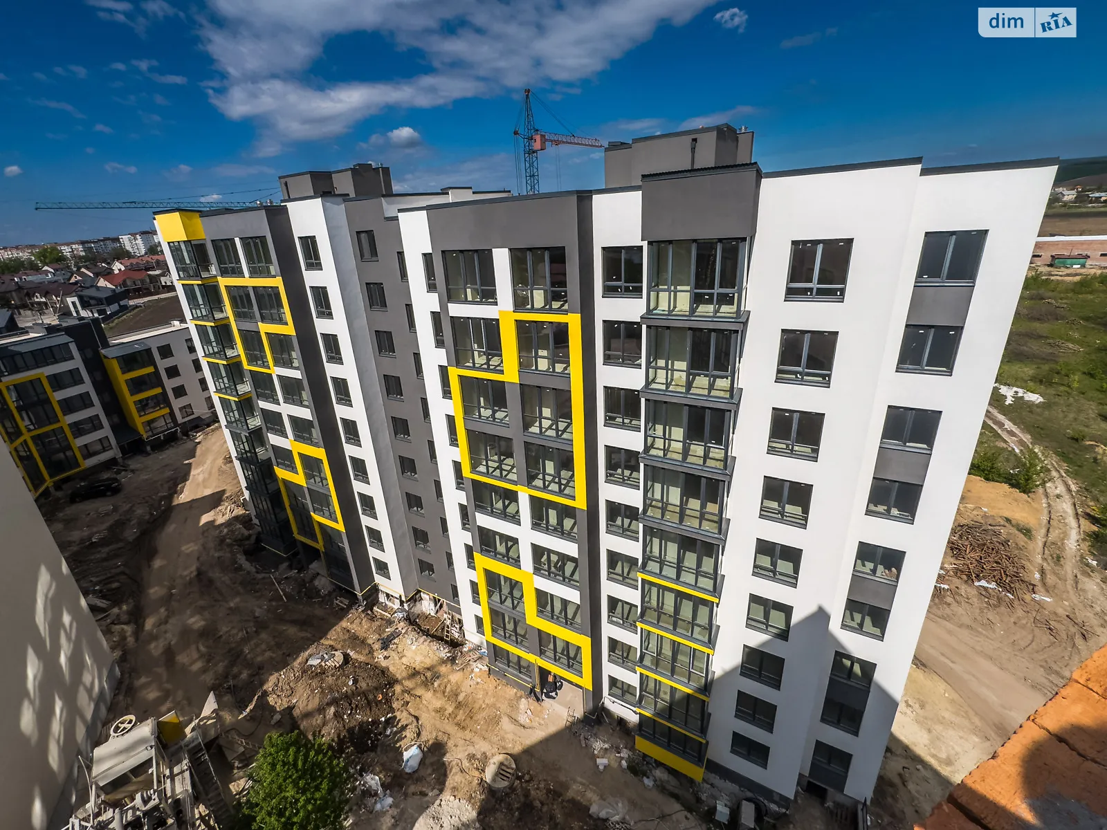 2-комнатная квартира 66 кв. м в Тернополе, ул. 15-го Апреля - фото 1