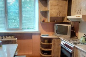 Сниму квартиру в Немирове долгосрочно