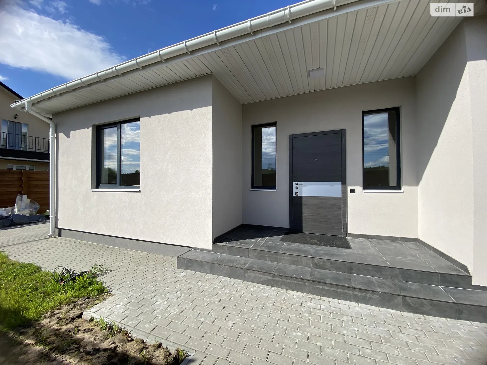 Продається одноповерховий будинок 120 кв. м з каміном, цена: 155000 $ - фото 1