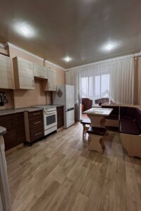 Довгострокова оренда квартири, Дніпро, р‑н. Косіора, Квітки Цісик (Корольової Гулі) вулиця, буд. 13