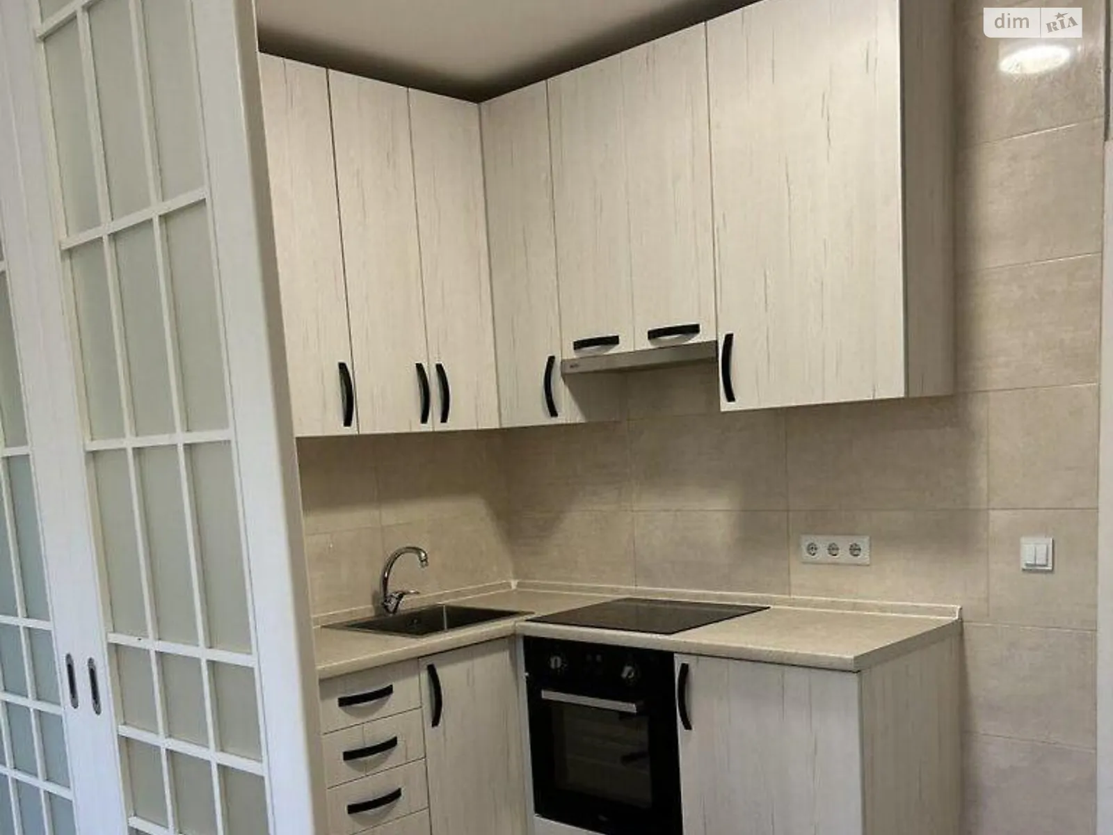 Продається 1-кімнатна квартира 32.5 кв. м у Києві, Харківське шосе - фото 1
