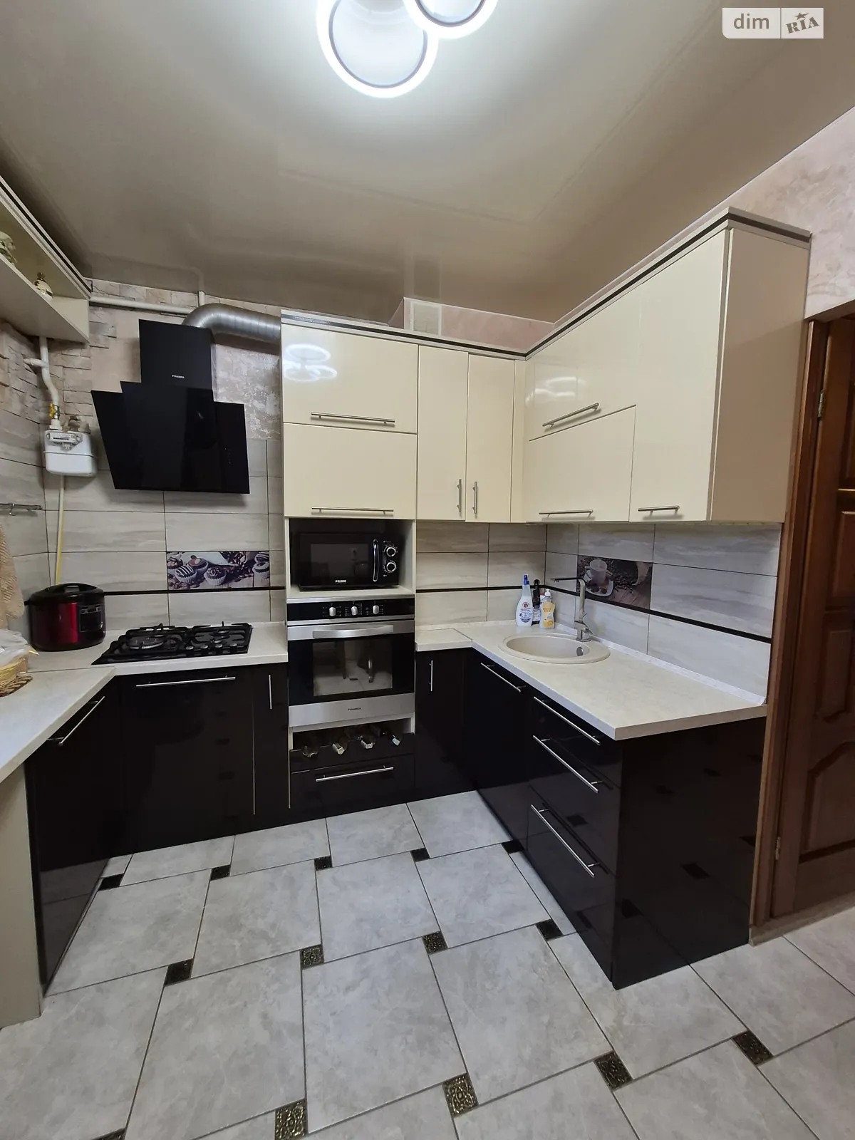 Продается 3-комнатная квартира 65.7 кв. м в Белой Церкви, цена: 70000 $ - фото 1