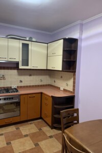 Довгострокова оренда квартири, Львів, р‑н. Клепарів, Шевченка Тараса вулиця, буд. 134А