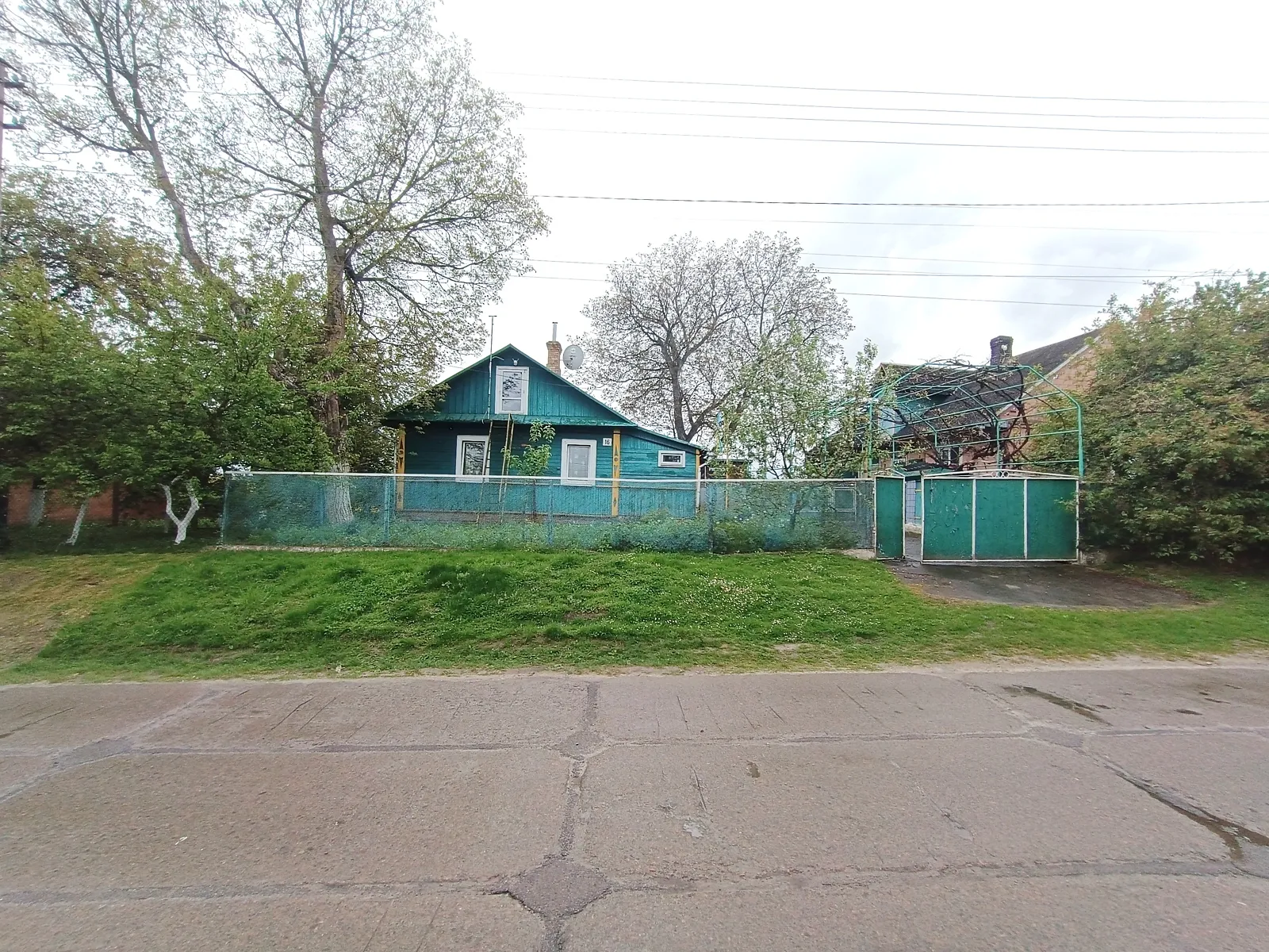 Продается одноэтажный дом 100 кв. м с мансардой, цена: 29000 $ - фото 1