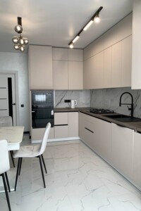 Долгосрочная аренда квартиры, Ивано-Франковск, р‑н. Бам, Приозерная улица