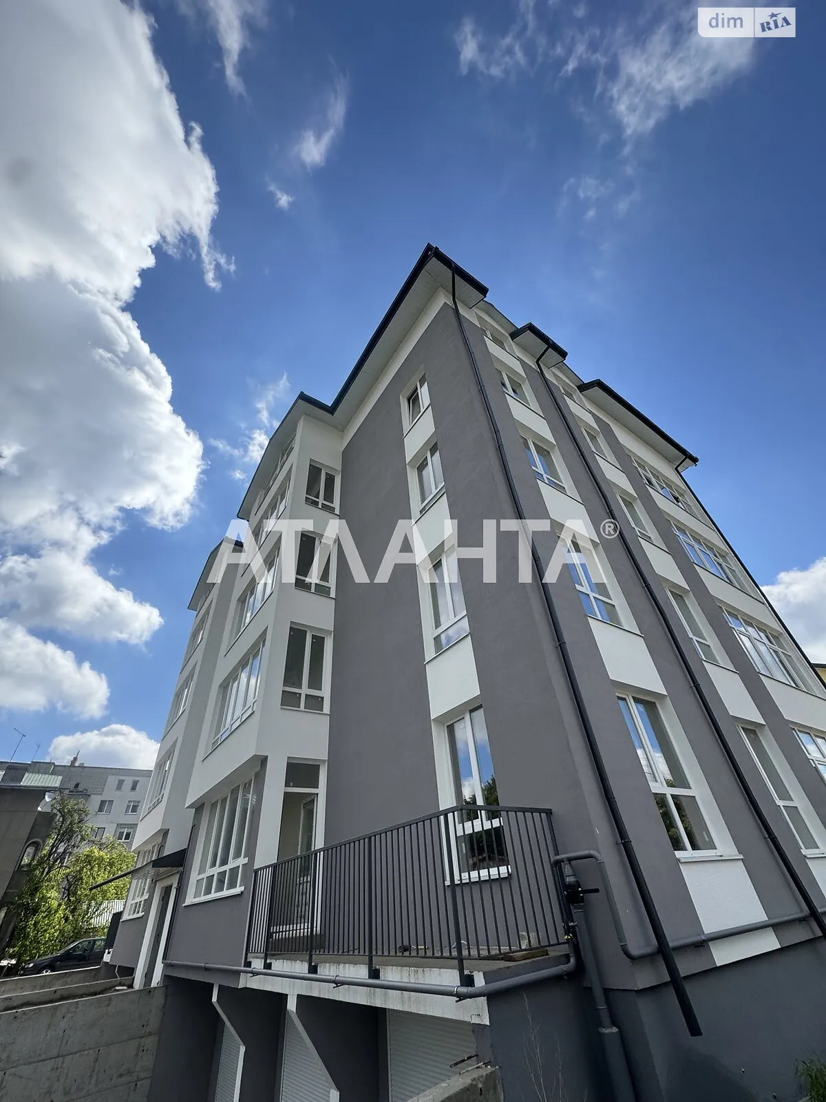 Продается 1-комнатная квартира 47.85 кв. м в Винниках, ул. Крипякевича - фото 1