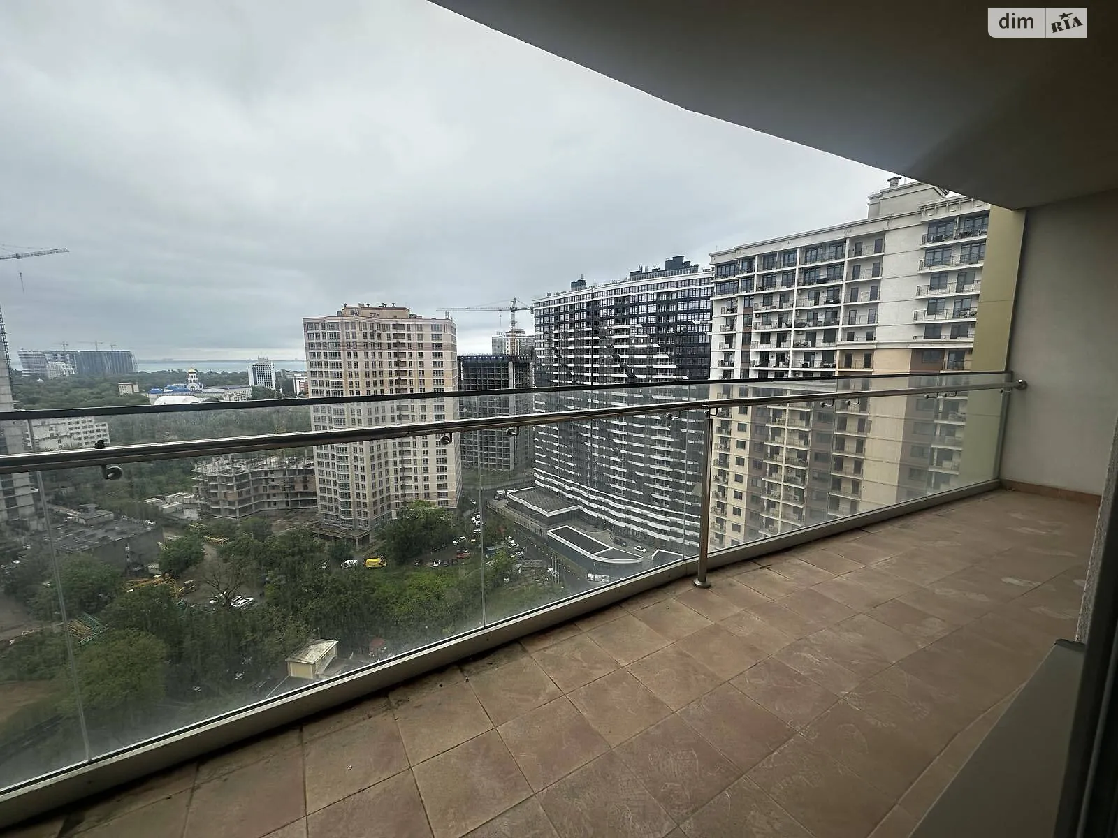 Продається 1-кімнатна квартира 51.8 кв. м у Одесі, вул. Генуезька, 3В - фото 1