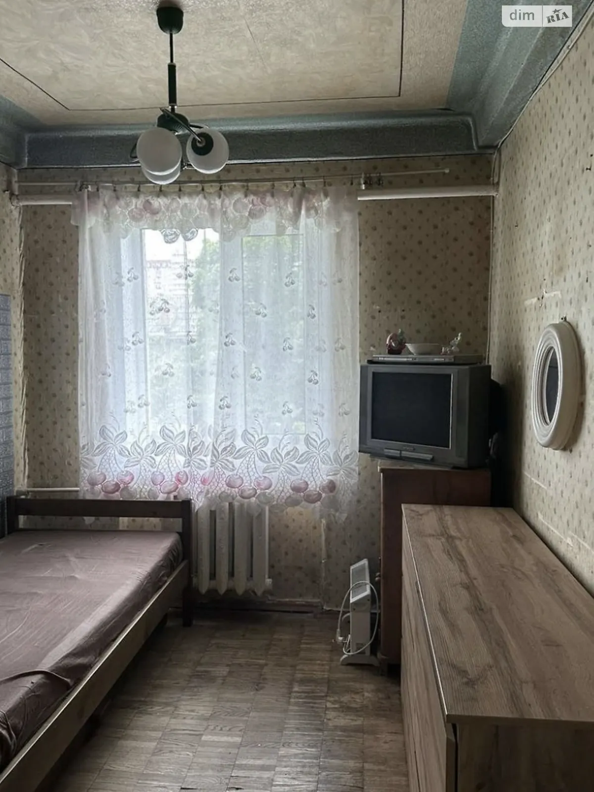 Здається в оренду кімната 48 кв. м у Києві, цена: 4000 грн - фото 1