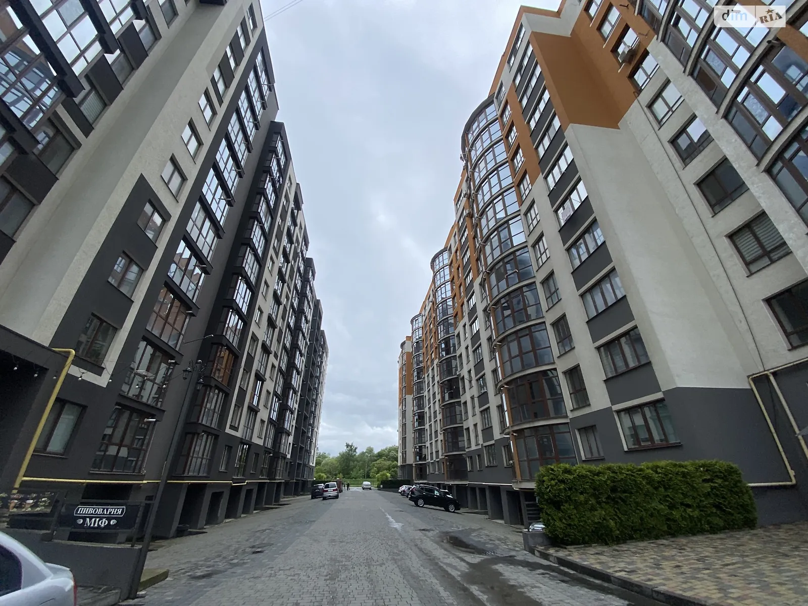 Продається 1-кімнатна квартира 38 кв. м у Івано-Франківську, вул. Героїв Миколаєва(Сєченова), 129 - фото 1
