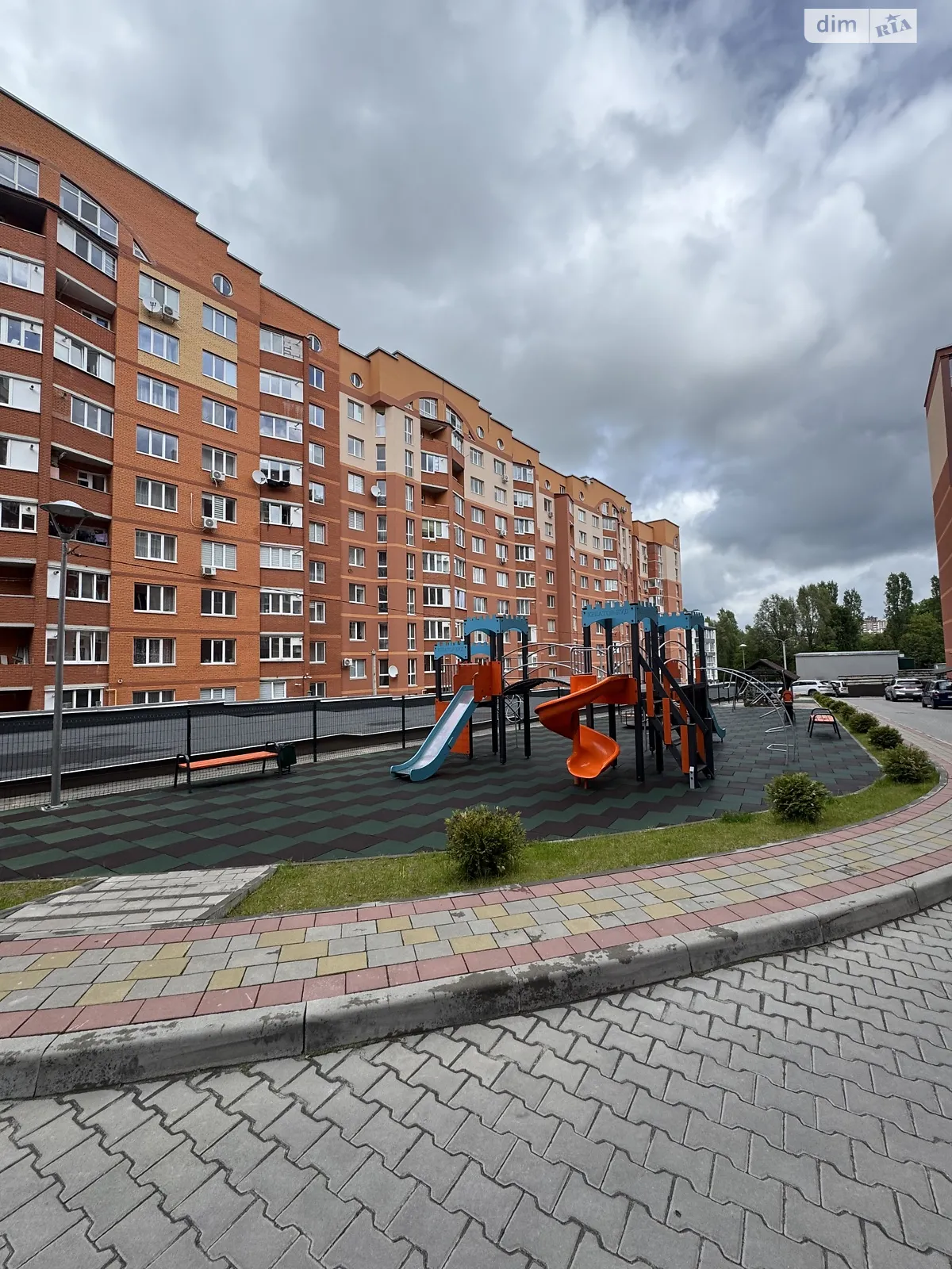 2-комнатная квартира 67.6 кв. м в Тернополе, просп. Бандеры Степана, 83Е - фото 1