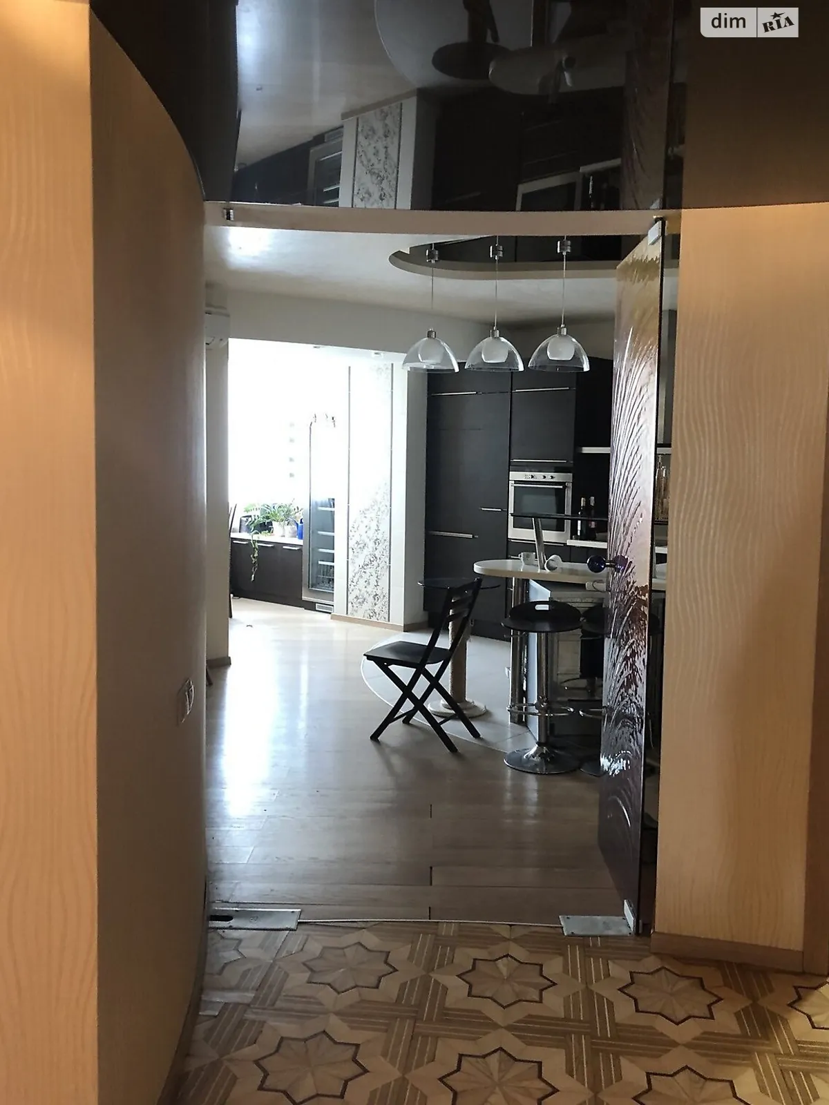 Продается 3-комнатная квартира 132 кв. м в Харькове, ул. Залесская, 5 - фото 1