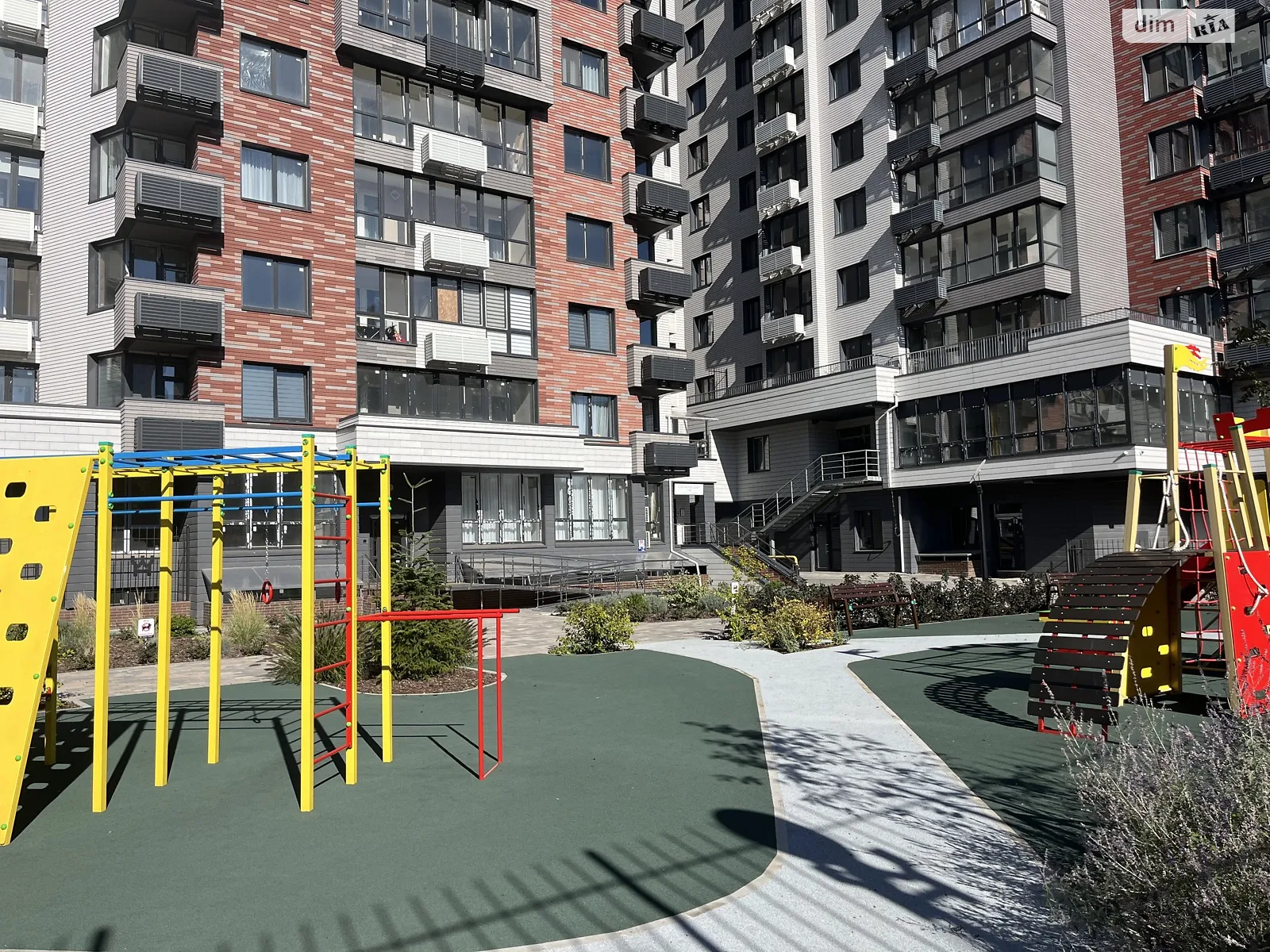 Продается 3-комнатная квартира 115 кв. м в Киеве, ул. Костанайская, 13 - фото 1
