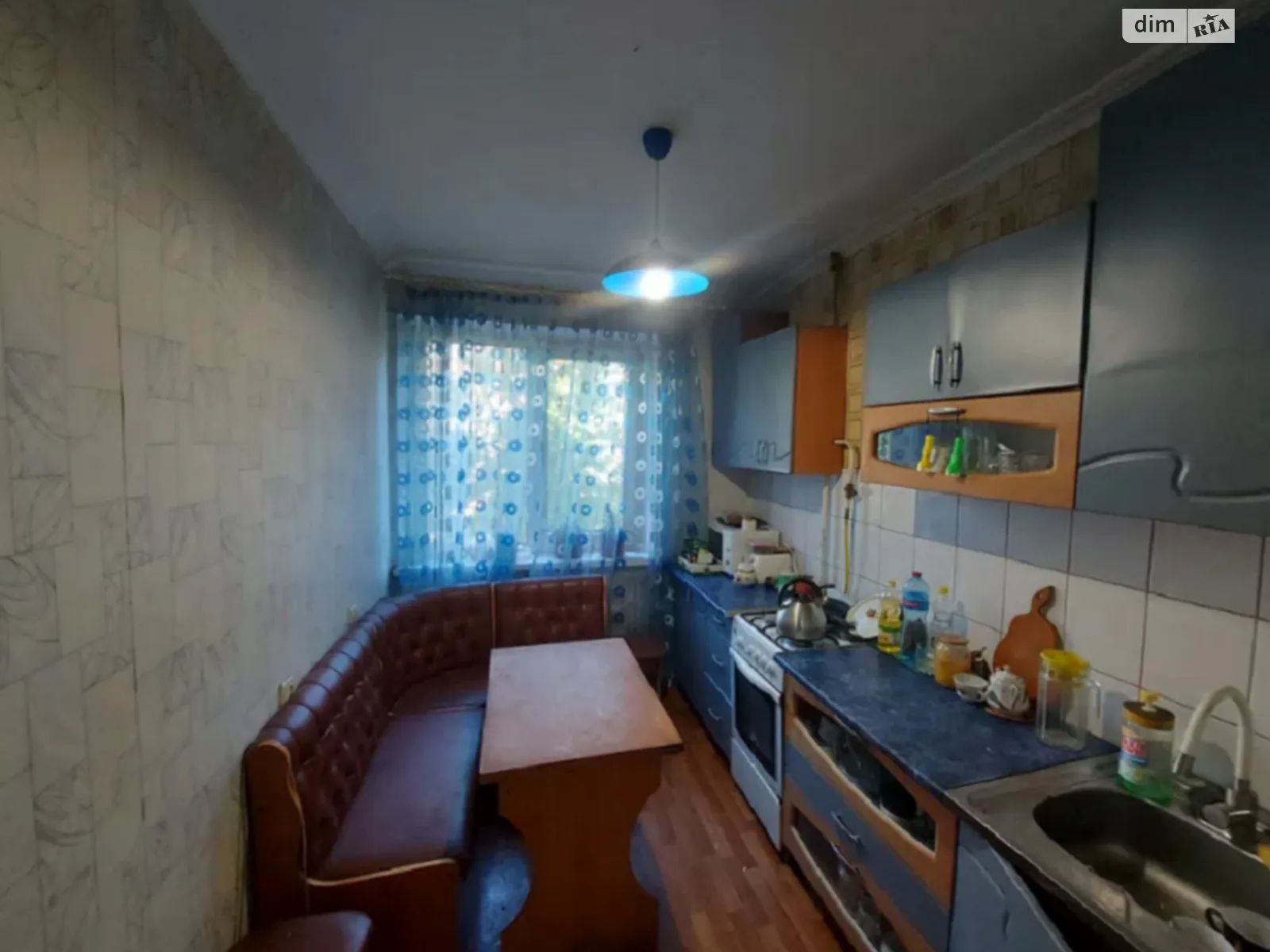 Продается 3-комнатная квартира 64 кв. м в Кропивницком, пер. Победы - фото 1
