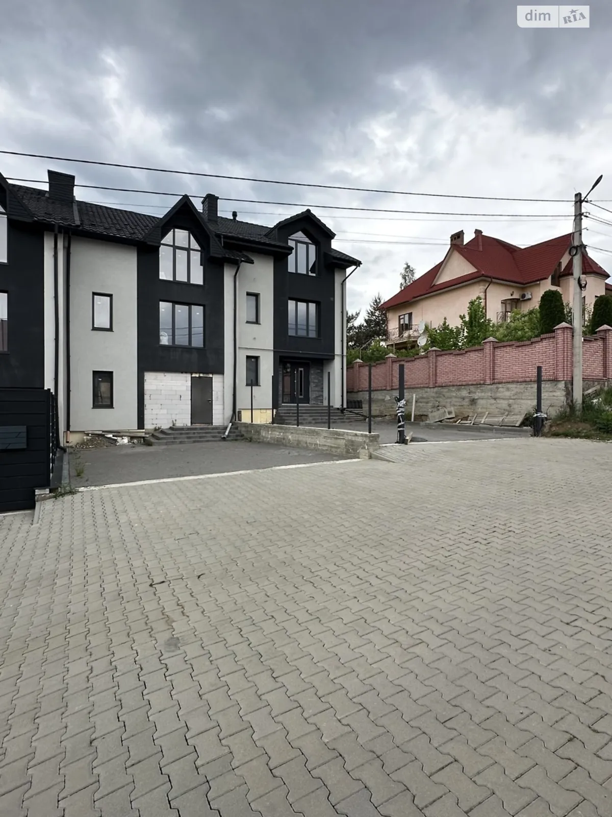 вул. Довженка, 5 Годилів (Чернівці), цена: 135000 $ - фото 1