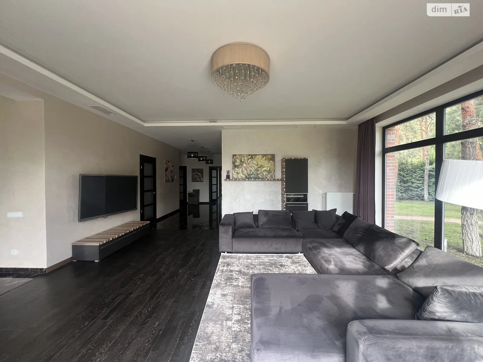 Сдается в аренду дом на 2 этажа 320 кв. м с верандой, цена: 3000 $ - фото 1