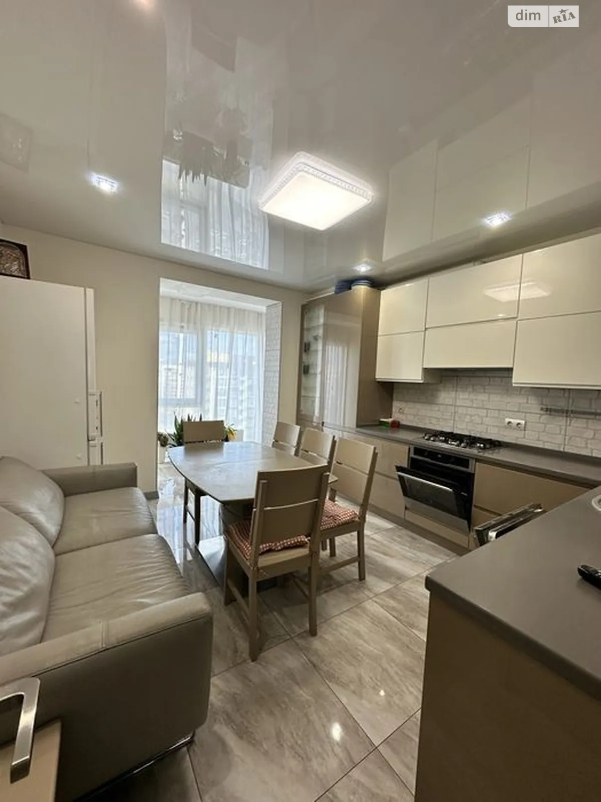 Сдается в аренду 3-комнатная квартира 90 кв. м в Днепре, бул. Славы, 2А - фото 1