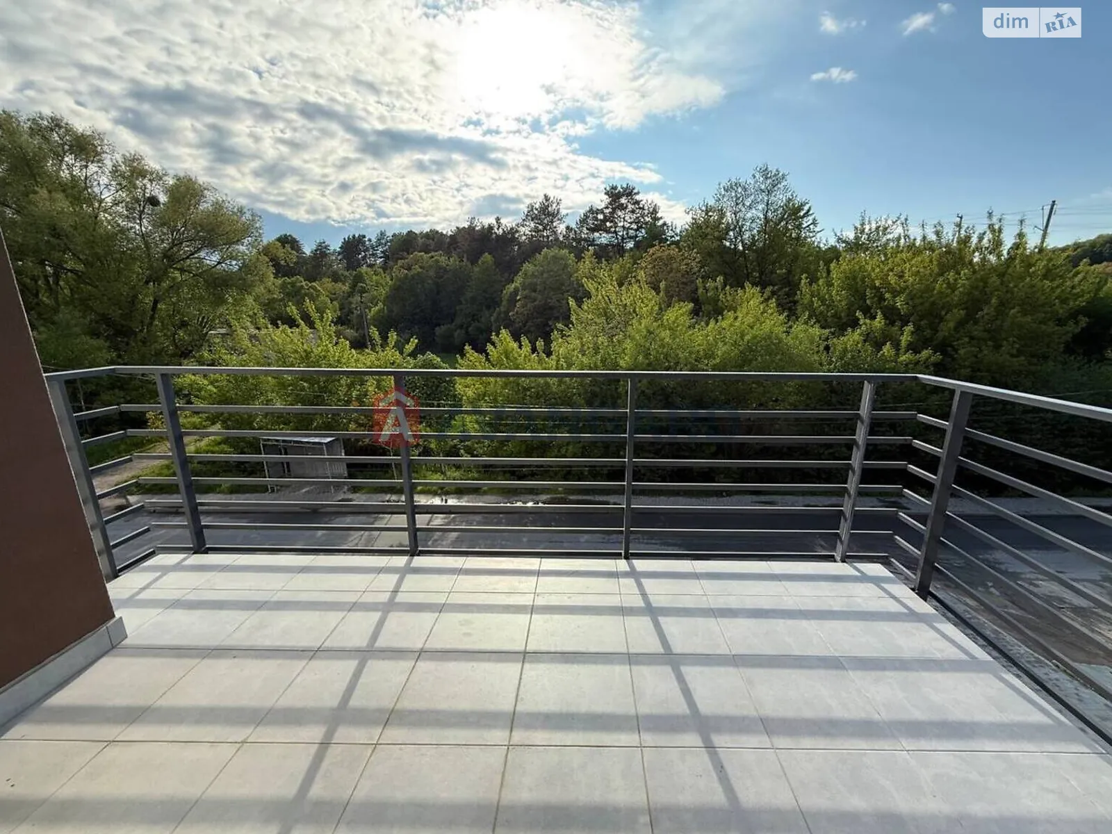 Продается 2-комнатная квартира 67.7 кв. м в Брюховичах, ул. Львовская, 92Е - фото 1