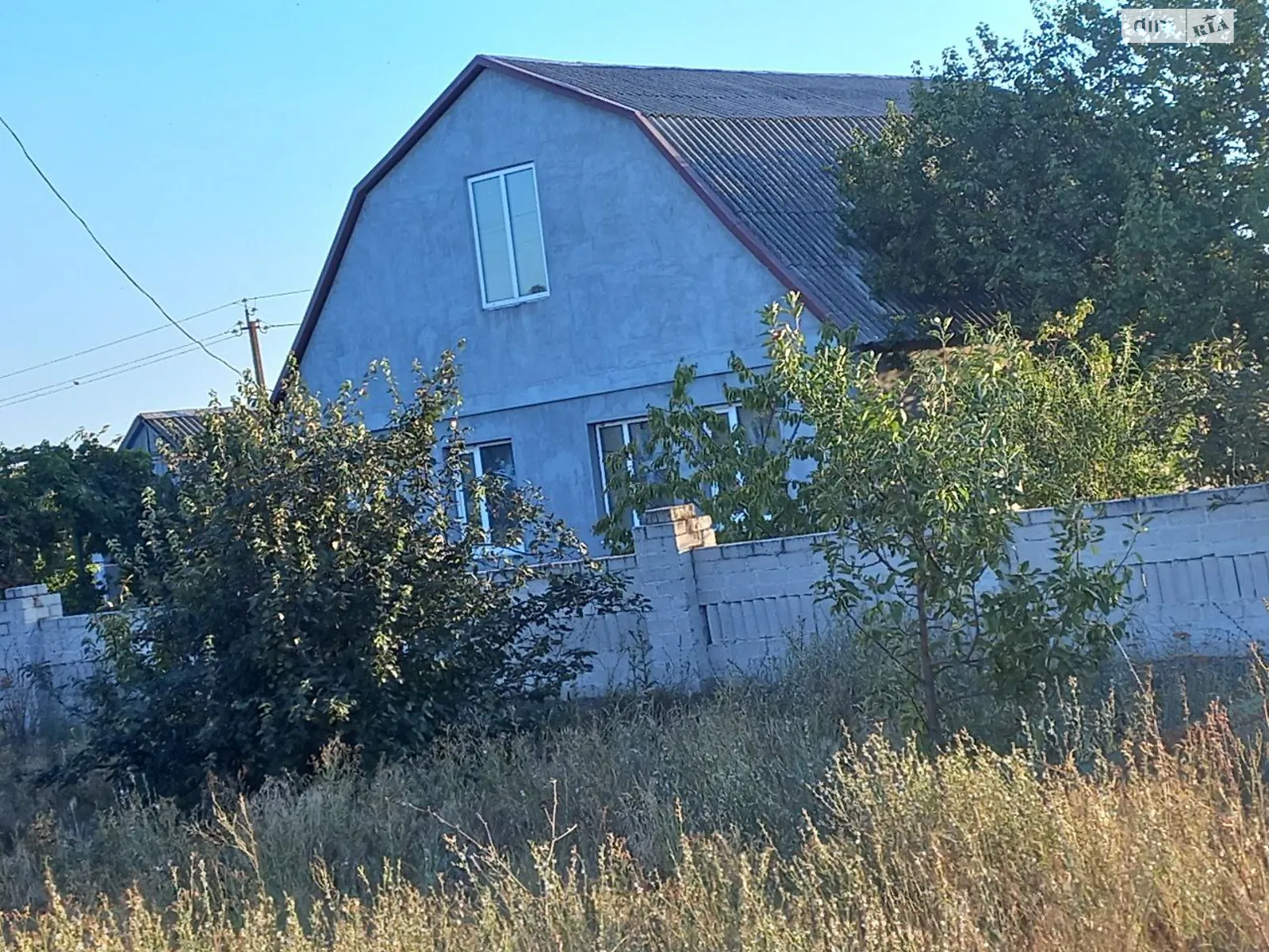 Продается одноэтажный дом 117 кв. м с гаражом, цена: 15000 $ - фото 1