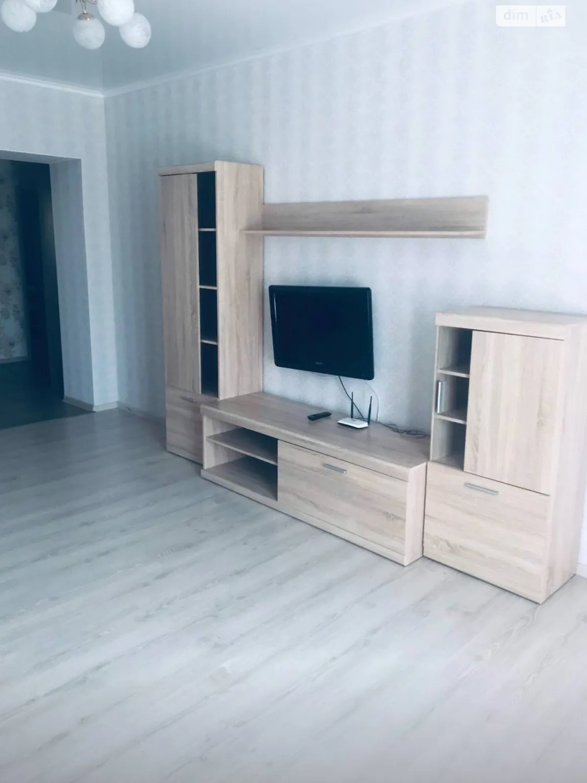 Продается 2-комнатная квартира 57 кв. м в Криховцах, ул. Довженко А. - фото 1