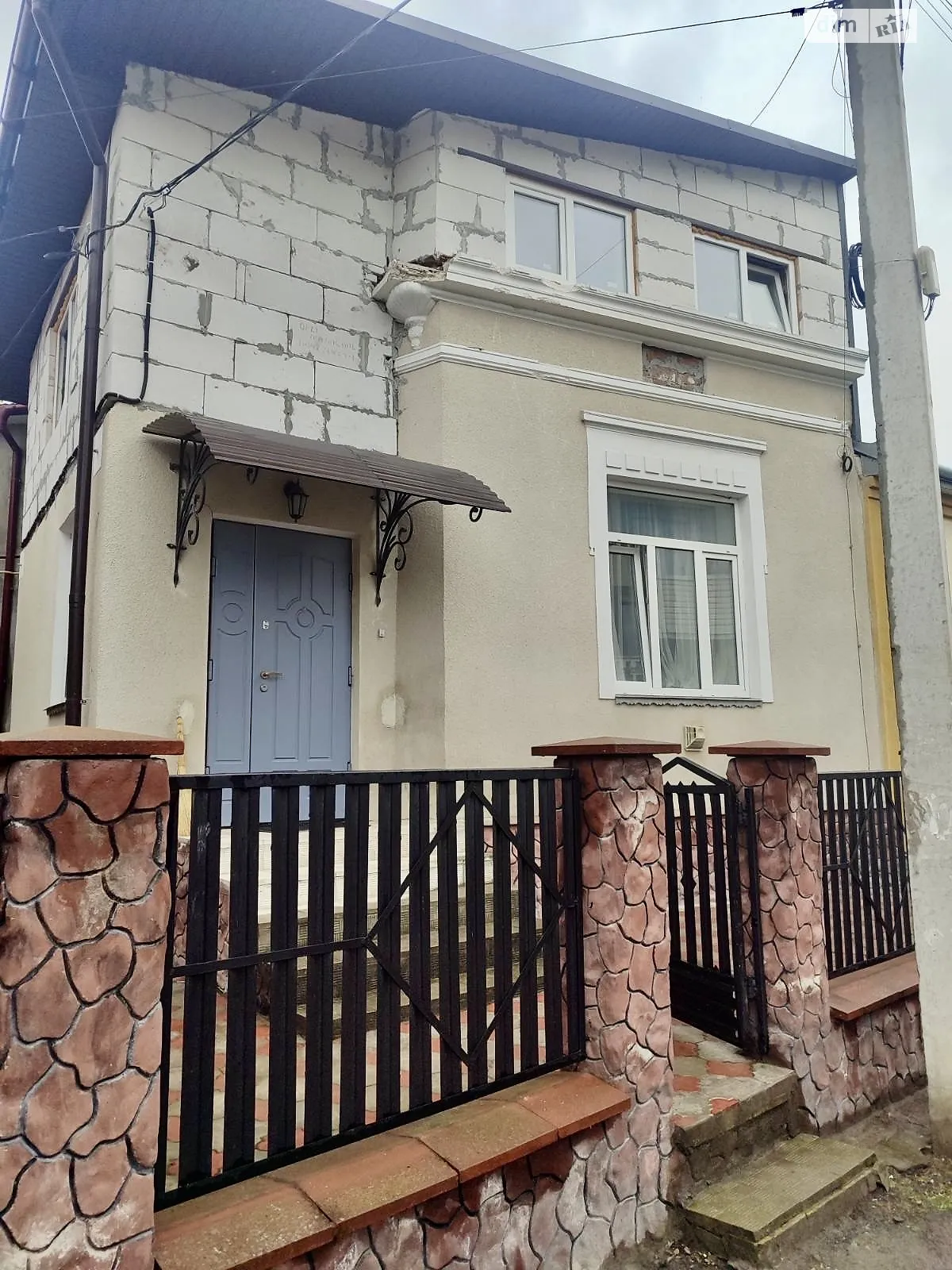 Продается 1-комнатная квартира 45.8 кв. м в Черткове, ул. Церковная - фото 1