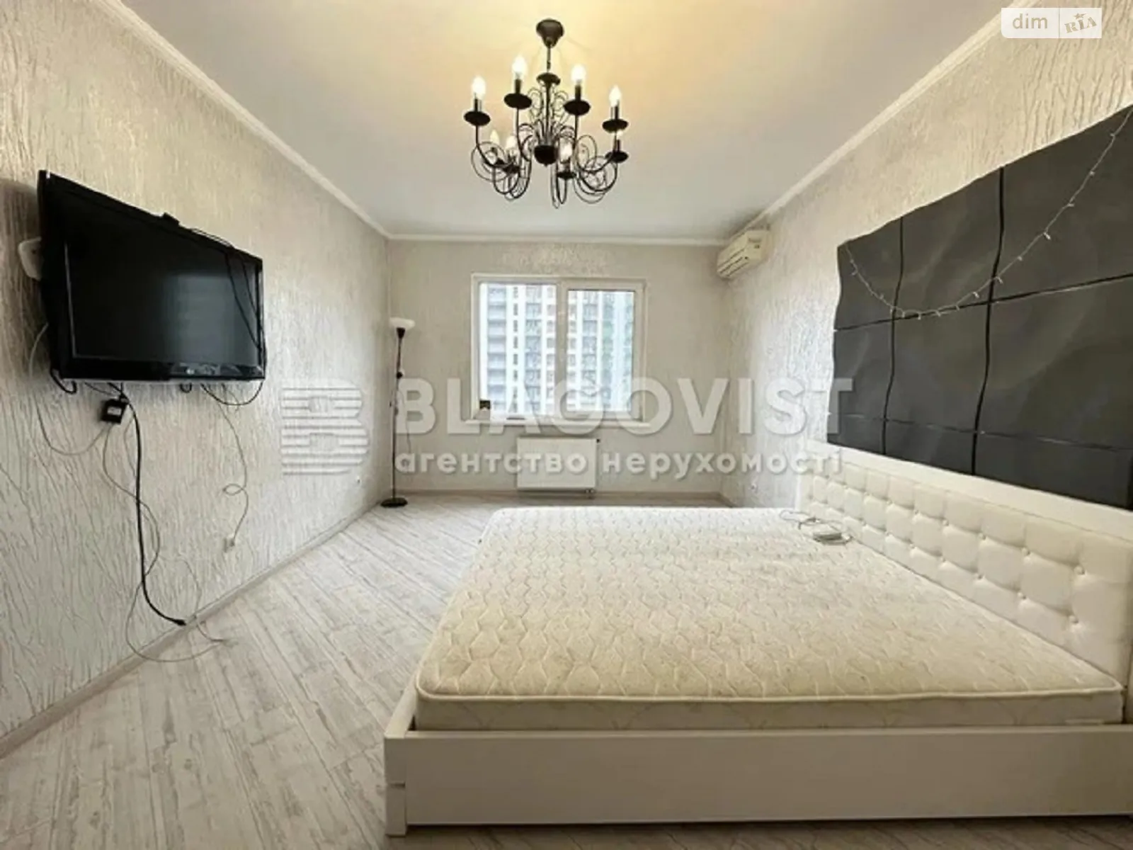 Продается 1-комнатная квартира 42 кв. м в Киеве, Тираспільська, 60 - фото 1