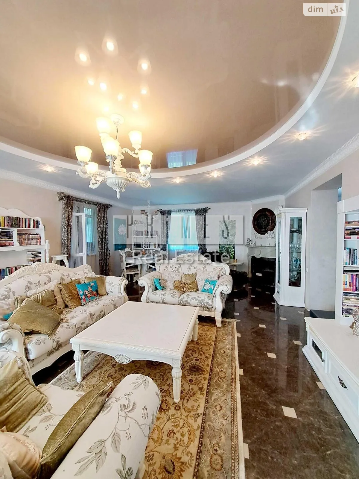 Сдается в аренду дом на 2 этажа 250 кв. м с террасой, цена: 2000 $ - фото 1