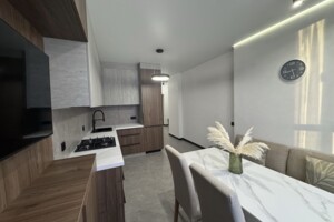 Продажа квартиры, Черновцы, р‑н. Шевченковский, Киевская улица, дом 31К