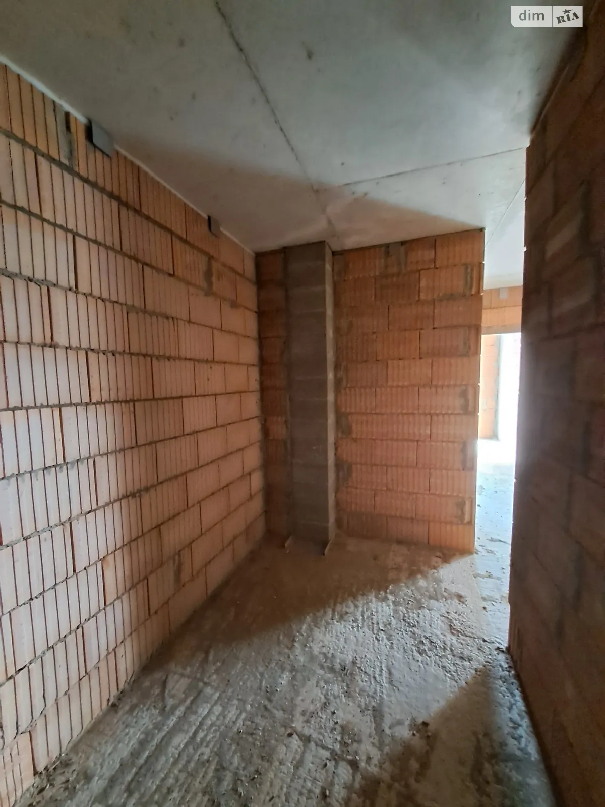 Продається 2-кімнатна квартира 61 кв. м у Одесі, вул. Академіка Сахарова, 14 - фото 1