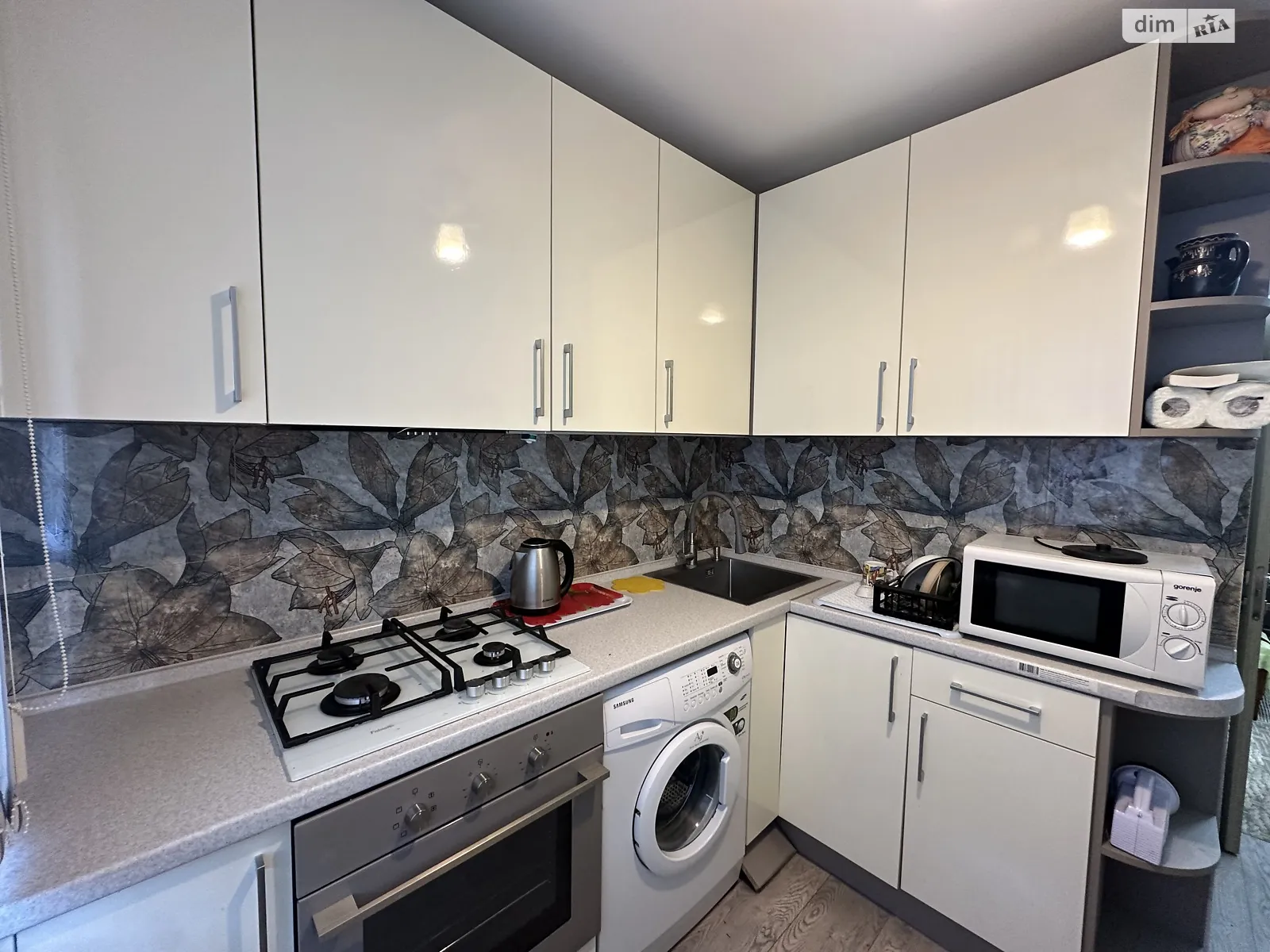Продается 2-комнатная квартира 43.2 кв. м в Одессе, ул. Героев Крут - фото 1