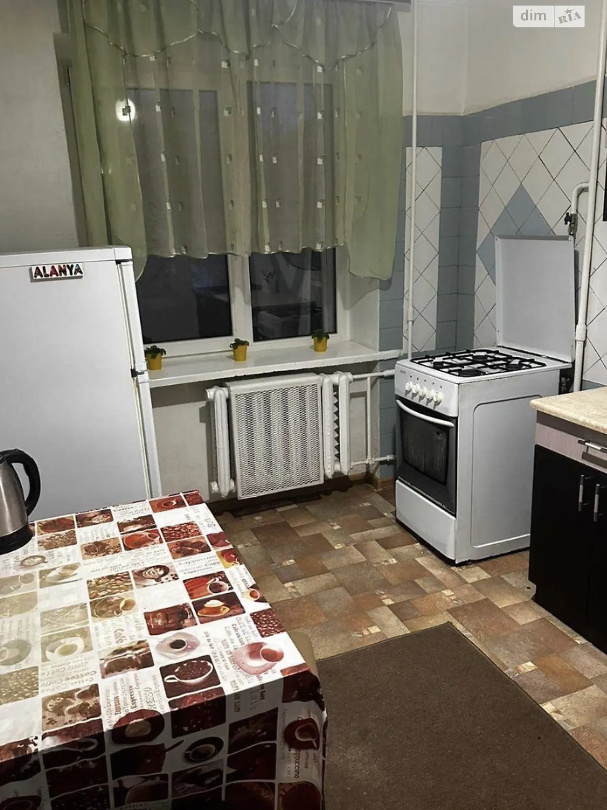 Здається в оренду 1-кімнатна квартира 40 кв. м у Києві, просп. Валерія Лобановського(Червонозоряний), 37 - фото 1