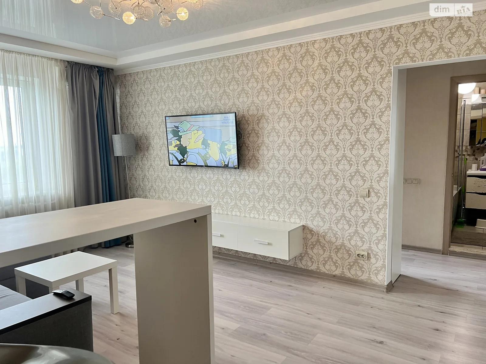 Продается 2-комнатная квартира 54 кв. м в Полтаве, ул. Петра Юрченко, 28 - фото 1