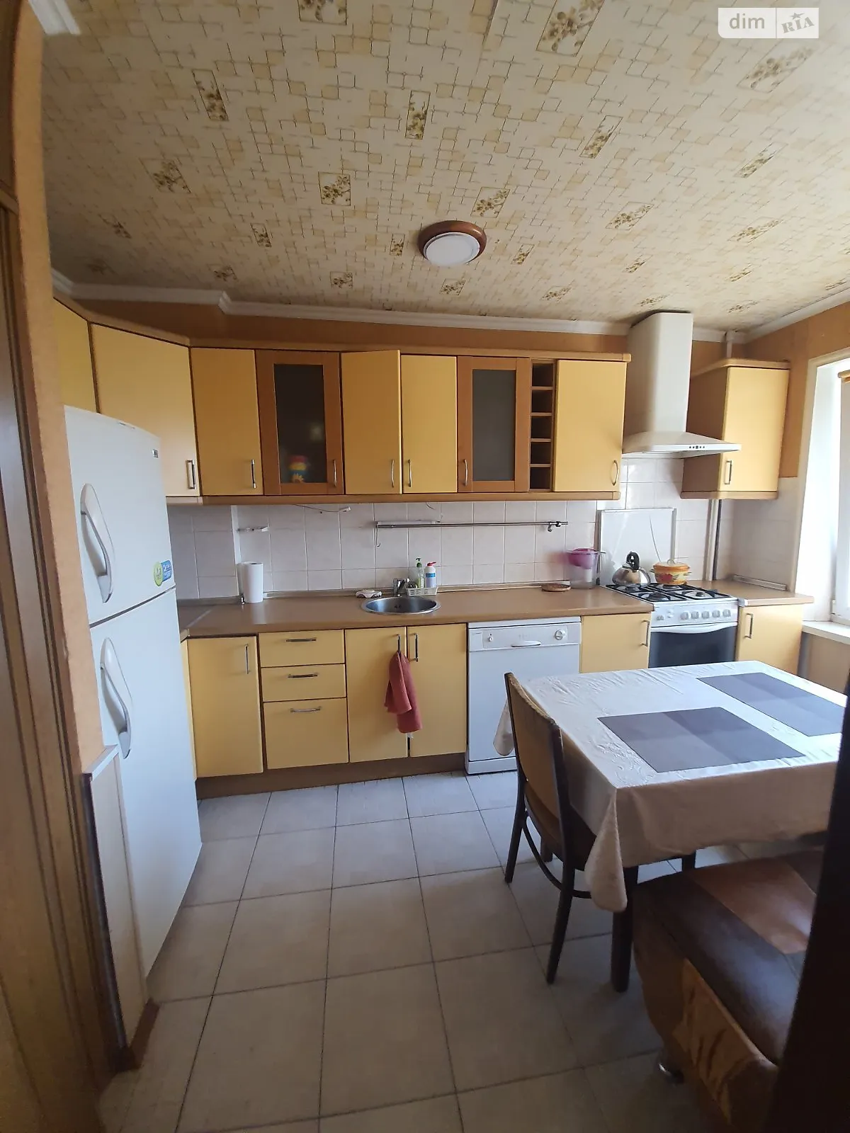 3-кімнатна квартира 63 кв. м у Запоріжжі, вул. Кияшка, 9 - фото 1