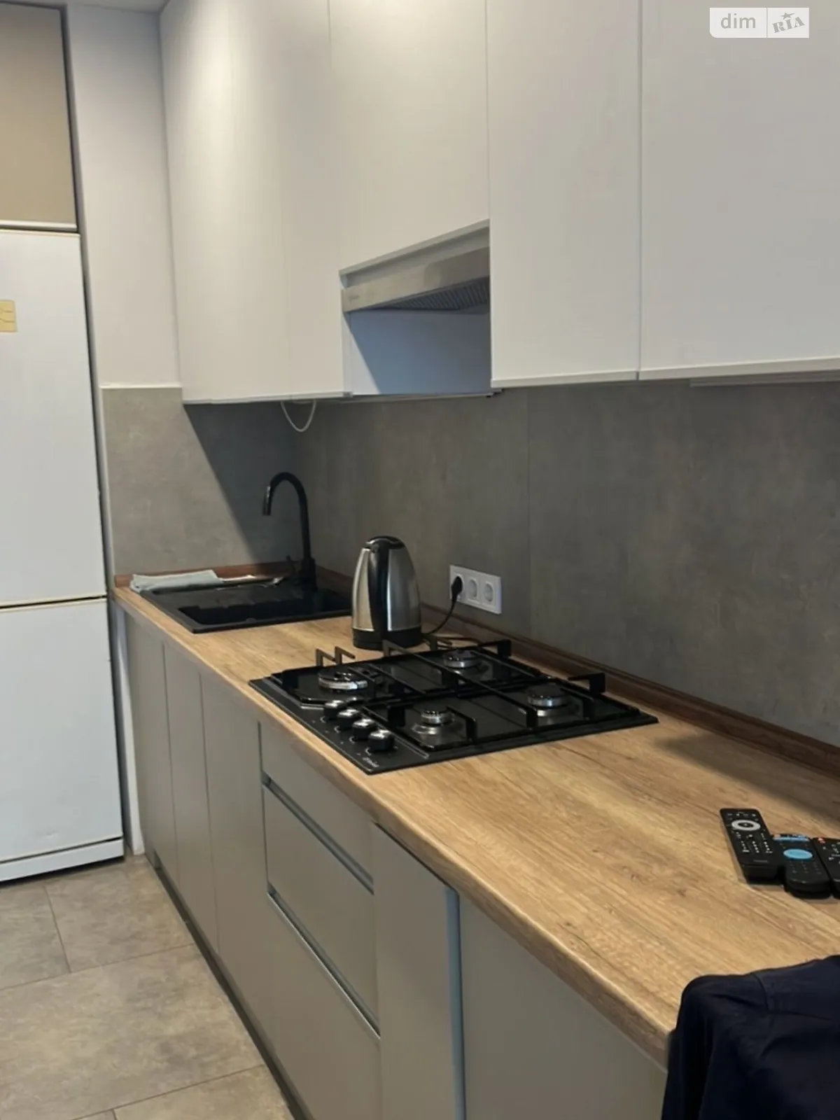 Продается 1-комнатная квартира 41 кв. м в Житомире, ул. Вильск Путь, 14А - фото 1