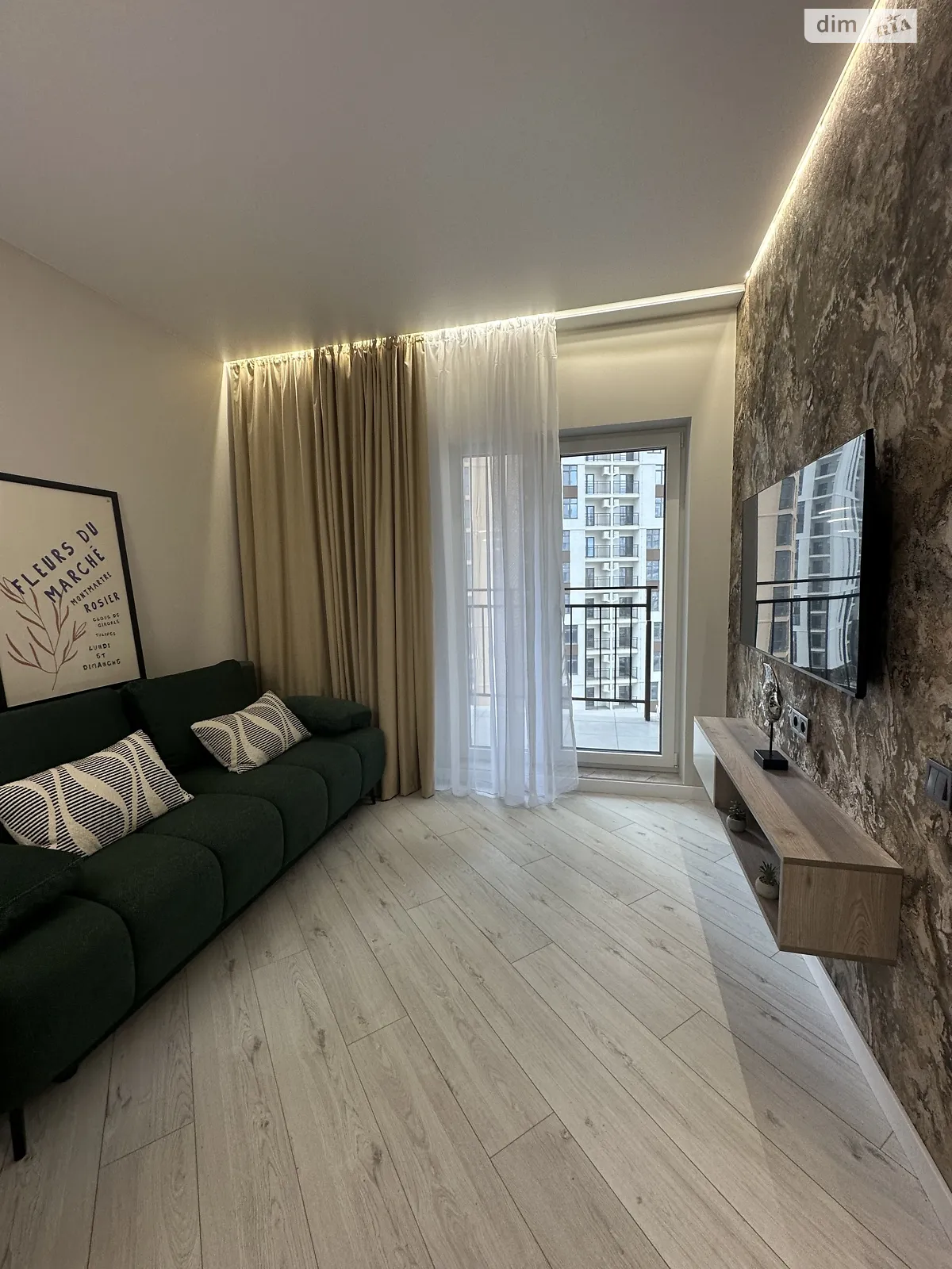 Продается 1-комнатная квартира 43 кв. м в Одессе, ул. Краснова, 1Б - фото 1