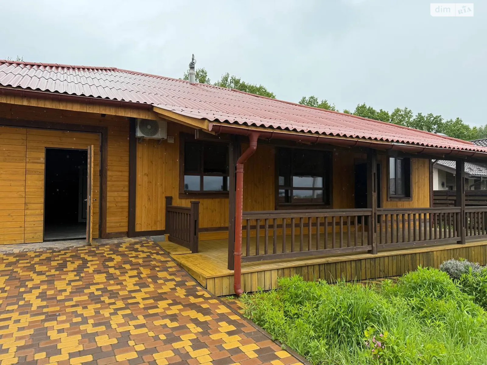Продается одноэтажный дом 110 кв. м с верандой, цена: 165000 $ - фото 1