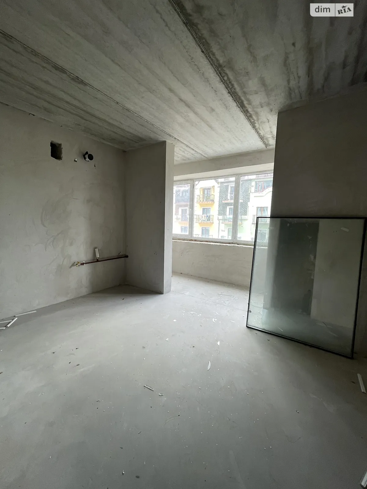 Продается 2-комнатная квартира 65 кв. м в Буче, бул. Леонида Бирюкова, 3 - фото 1