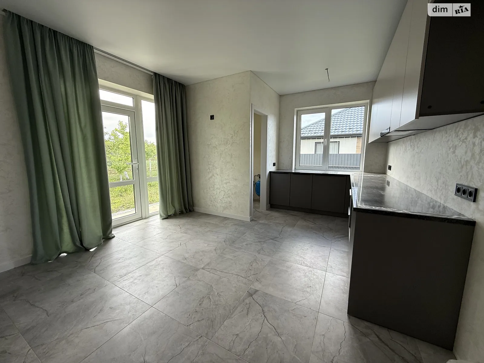 Продается одноэтажный дом 120 кв. м с террасой, цена: 135000 $ - фото 1