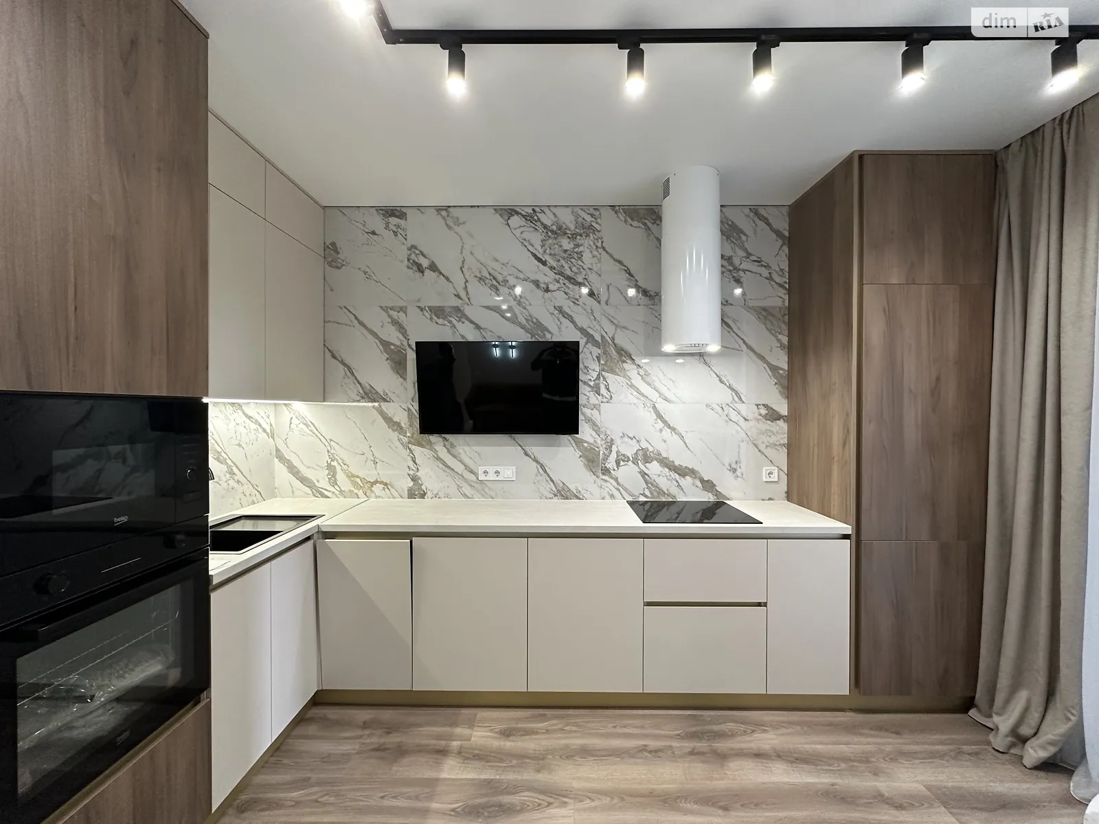 Продається 1-кімнатна квартира 43 кв. м у Одесі, вул. Краснова, 3 корпус 63 - фото 1