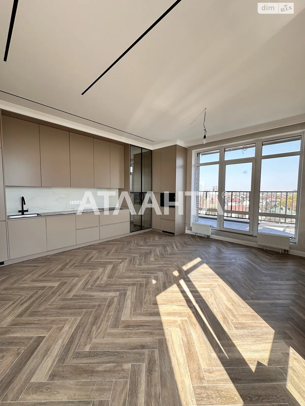 Продається 2-кімнатна квартира 68 кв. м у Одесі, цена: 120000 $ - фото 1
