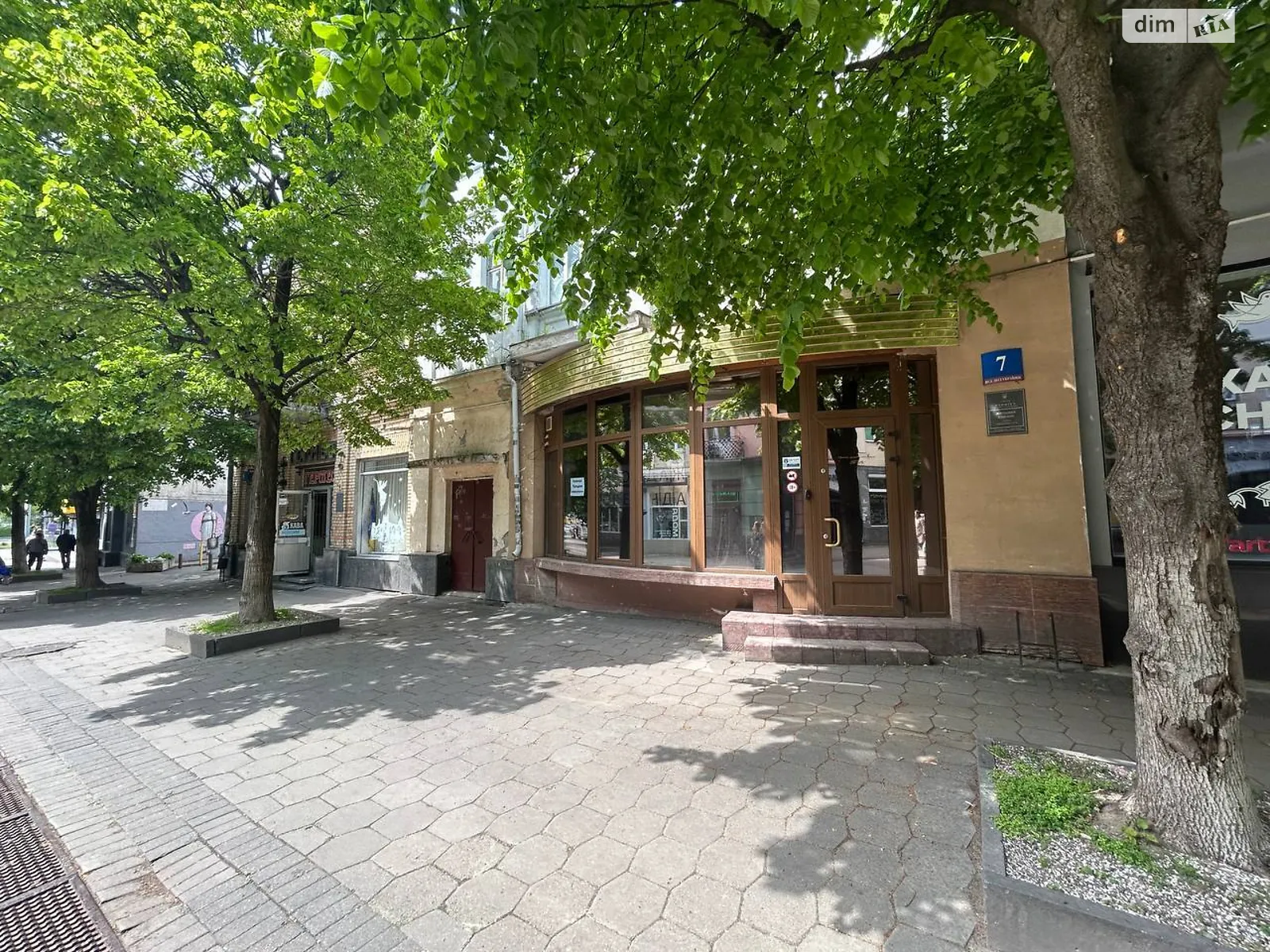 Здається в оренду приміщення вільного призначення 184 кв. м в 3-поверховій будівлі, цена: 45000 грн - фото 1