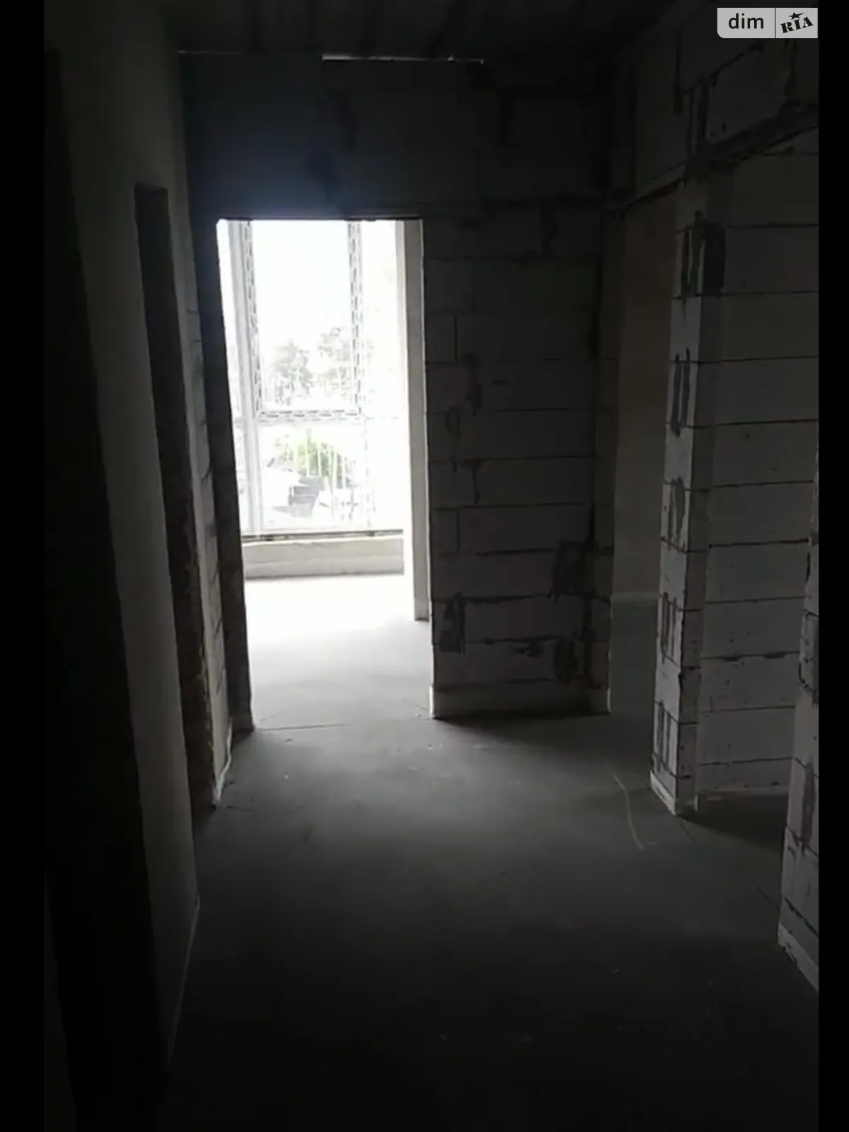 Продается 2-комнатная квартира 53 кв. м в Гостомеле, ул. Садовая, 2К - фото 1