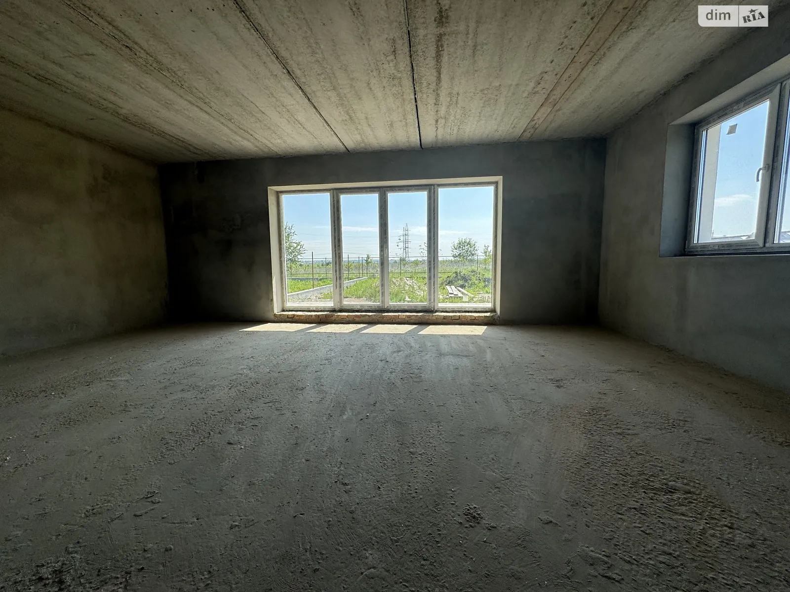 Угорники (Ивано-Франковск), цена: 110000 $ - фото 1