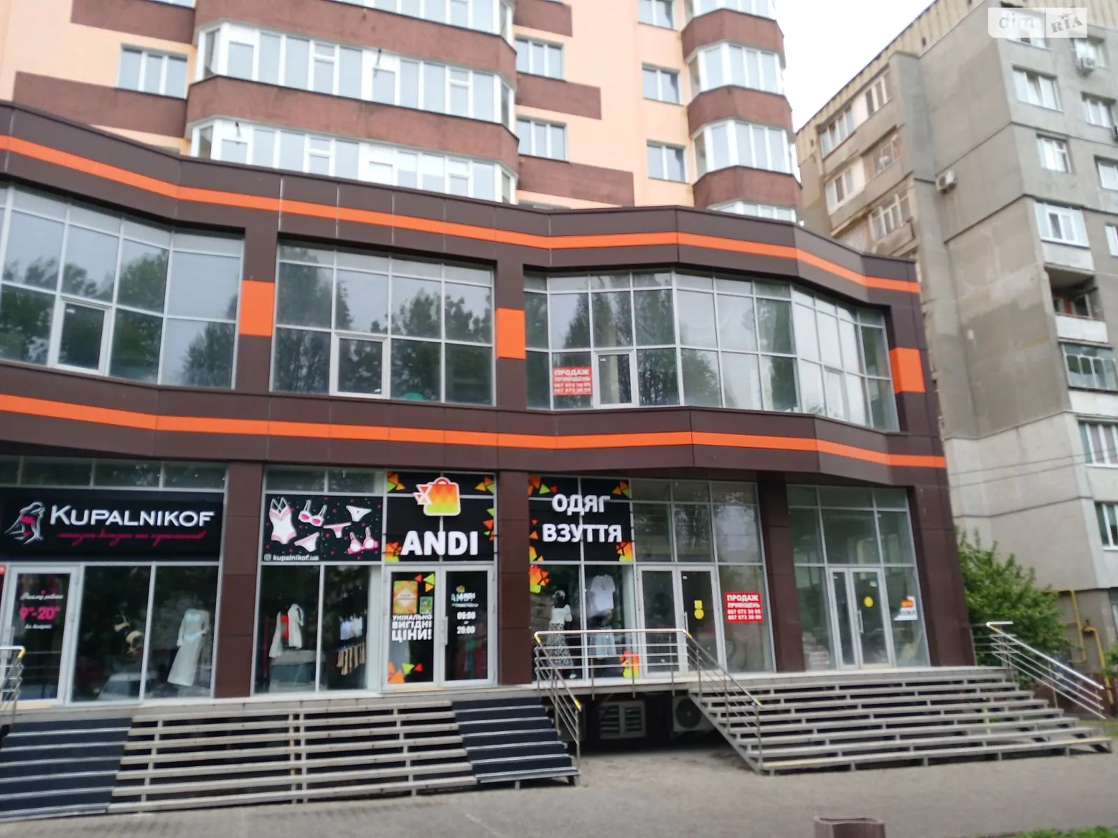 Сдается в аренду помещения свободного назначения 106.5 кв. м в 9-этажном здании, цена: 15975 грн - фото 1