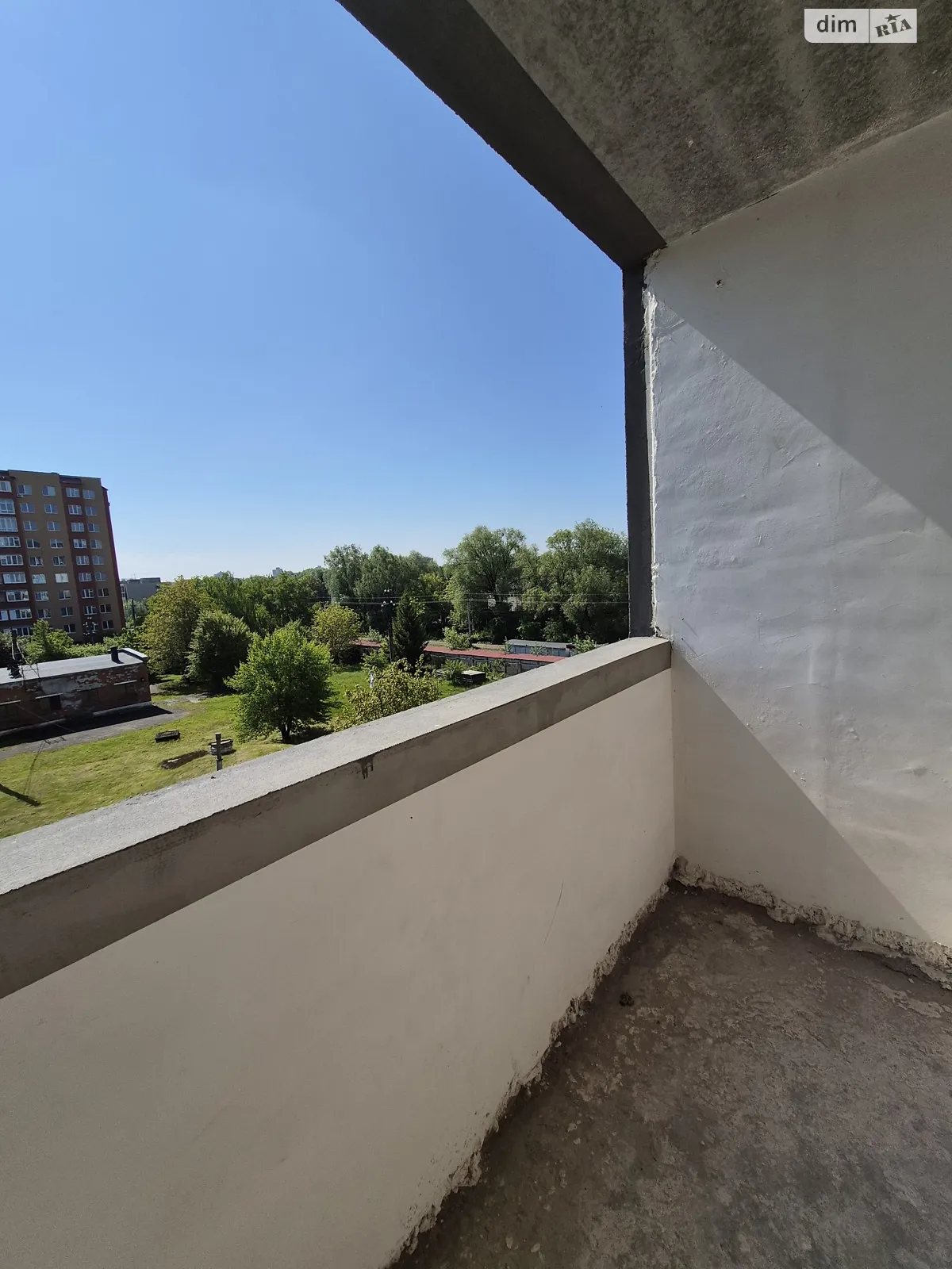 Продается 1-комнатная квартира 32 кв. м в Хмельницком, ул. Нижняя Береговая, 1Б - фото 1