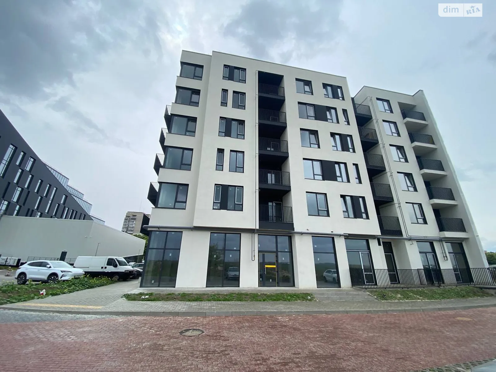 Продается 1-комнатная квартира 41.3 кв. м в Бармаках, ул. Ленокомбинатовская, 4 - фото 1