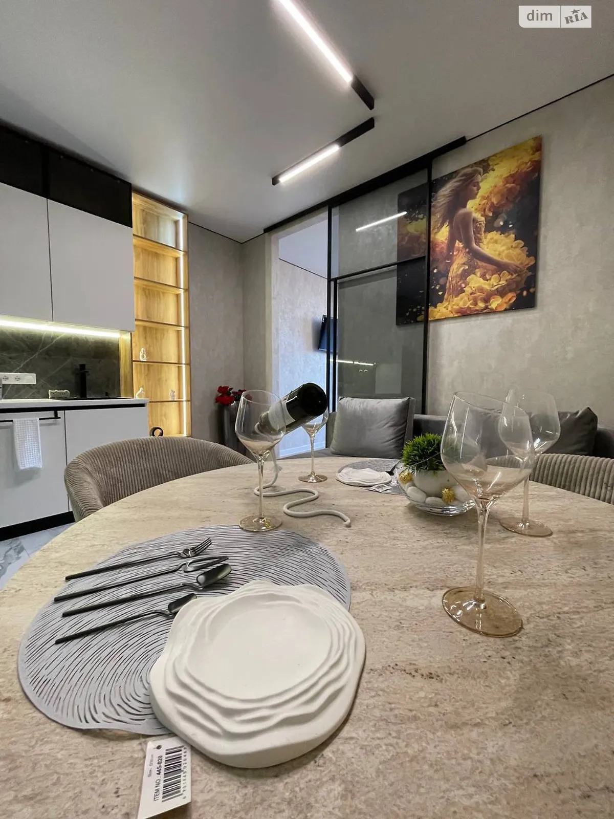 Продается 1-комнатная квартира 47.9 кв. м в Одессе, пер. Мореходный, 2А - фото 1