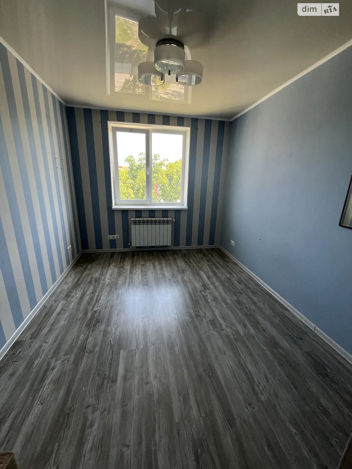 Продається 2-кімнатна квартира 56 кв. м у Ірпені, вул. Миколи Сингаївського(Новооскольська), 8Б - фото 1