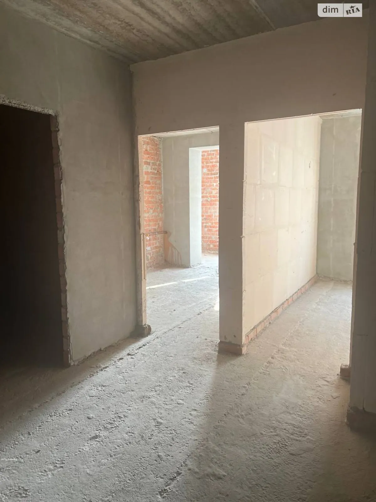 Продается 1-комнатная квартира 48.3 кв. м в Слобожанском, ул. Содружества, 6 - фото 1